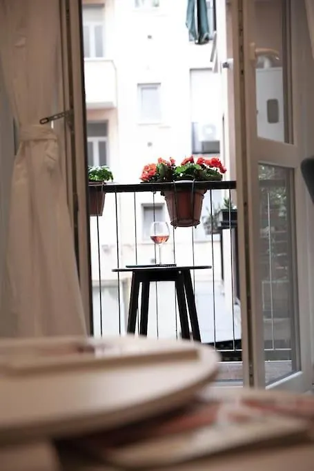 Design Apartment Tortona District Milan Italie